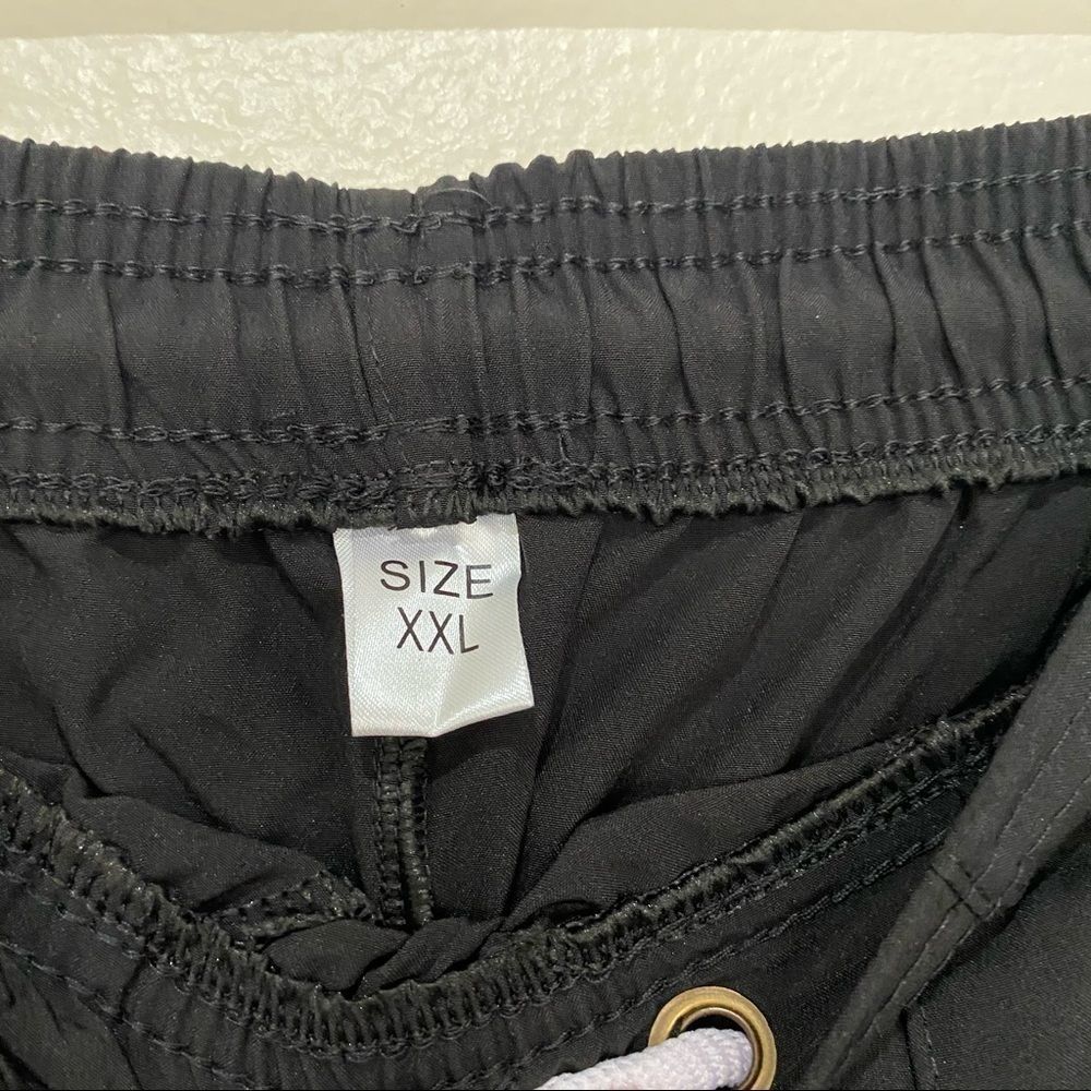 Boys XXL shorts - Picture 3 of 3
